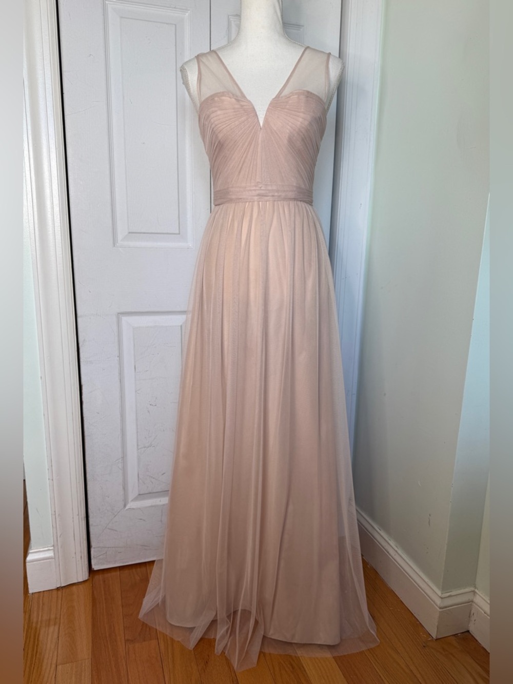 Luxury Designer Prom Flowy & Structured Dress by Amsale Size 2